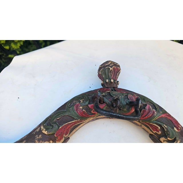19th-Century Carved and Painted Wooden Horse Collar For Sale - Image 4 of 10
