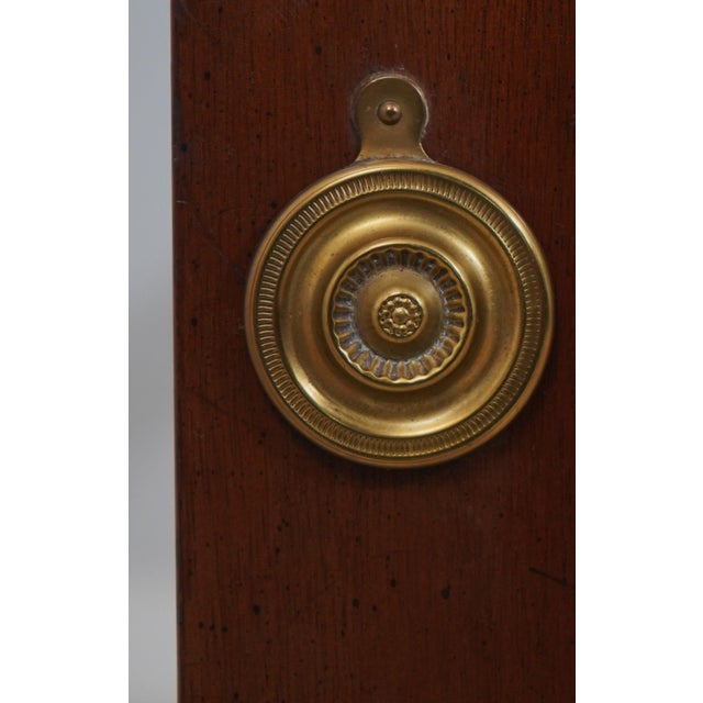 Pair Berwyn Cabinetmaker Bench Made Mahogany Twin Beds For Sale In Philadelphia - Image 6 of 12