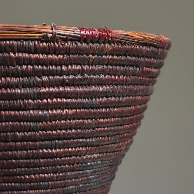Antique Filipino Ifugao Folk Art Hand Woven Natural Fiber Basket/Vessel For Sale In Philadelphia - Image 6 of 7
