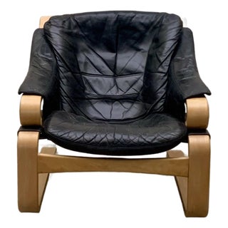 1960s Mid Century Scandinavian Modern Bentwood Black Leather Lounge Chair For Sale