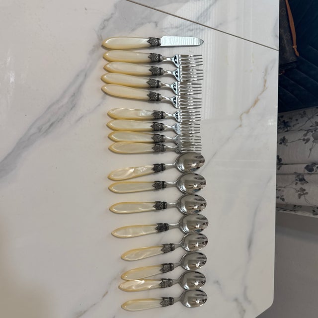 The cutlery in the image is EME INOX Napoleon flatware, made in Italy from 18/10 stainless steel. Brand and Origin: The...