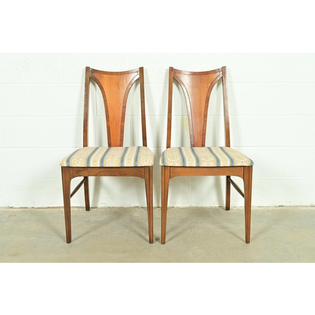 Broyhill Brasilia Mid-Century Modern Sculpted Walnut Side Chairs or Dining Chairs, Pair For Sale - Image 13 of 13