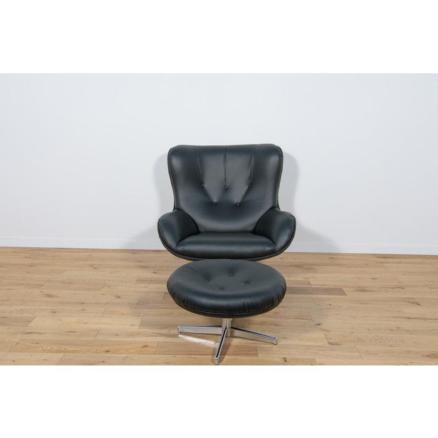 1960s Set of Mid-Century ML 214 Lounge Chair with Ottoman by Illum Wikkelsø for Mikael Laursen, 1960s For Sale - Image 5 of 18