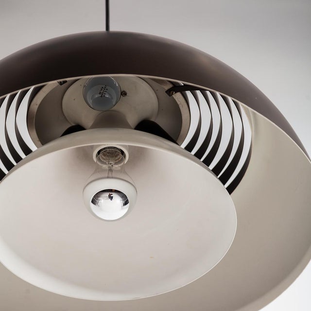 AJ Royal Pendant Lamp by Arne Jacobsen for Louis Poulsen, 1960s For Sale - Image 6 of 12