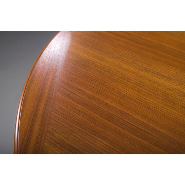 Round Walnut Dining Table with Tulip Pedestal Base, 1960s For Sale - Image 11 of 13