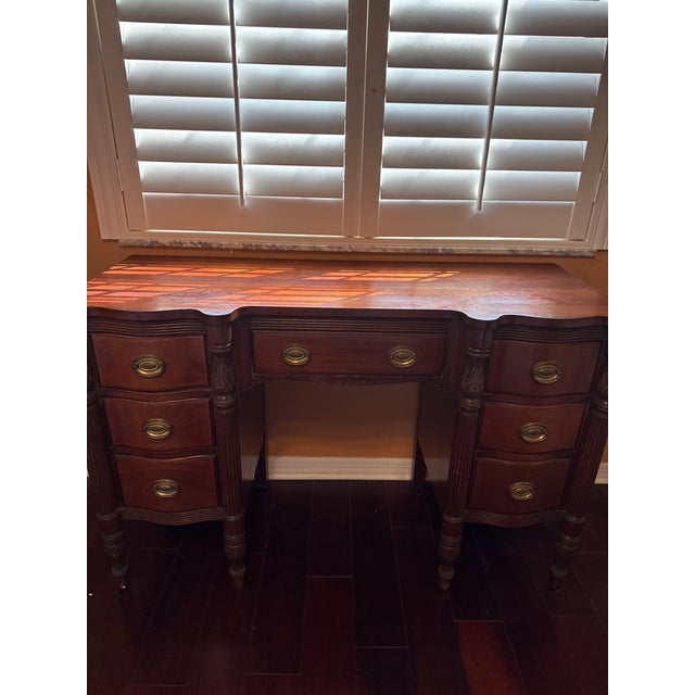 Wood Early 20th Century Finch Fine Furniture Company Hepplewhite Neo-Classical English/Colonial Revival Solid Mahogany Desk For Sale - Image 7 of 15