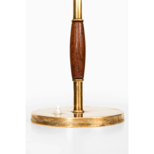 Rare table lamp designed by Vilhelm Lauritzen. Produced by Louis Poulsen in Denmark. This piece is attributed to the...