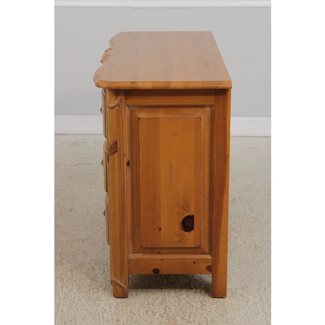 French Country Ethan Allen Legacy Knotty Pine Dresser Chest For Sale - Image 3 of 16