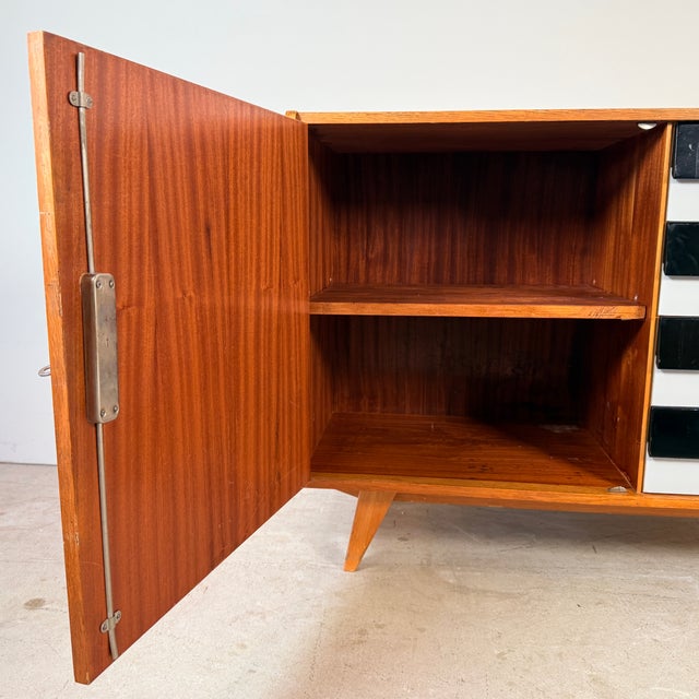 U458 Sideboard by Jiří Jiroutek for Interier Praha, 1964 For Sale - Image 11 of 14