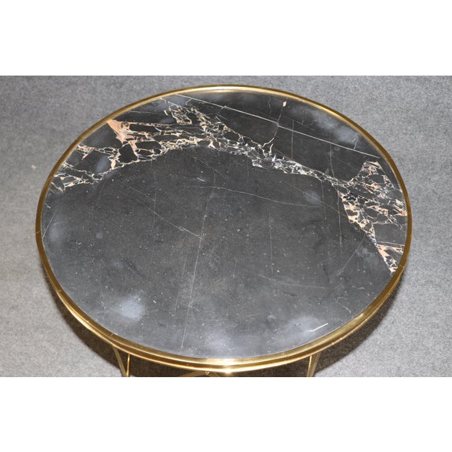 French Fine Pair of French Brass and Marble Gueridons End Tables Circa 1960 For Sale - Image 3 of 10