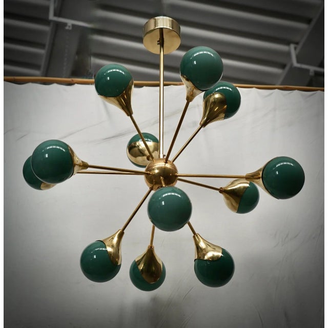 Early 21st Century Mid-Century Spherical Green Glass and Brass Sputnik Chandelier, 2000s For Sale - Image 5 of 8