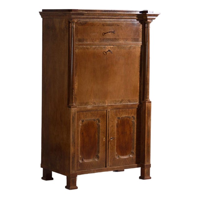 Antique Biedermeier Secretary Desk in Walnut Wood, Austria, 1840 For Sale