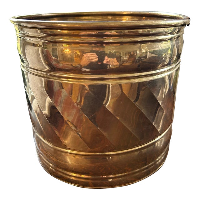 Late 20th Century Brass Planter With Banded and Swirl Design For Sale