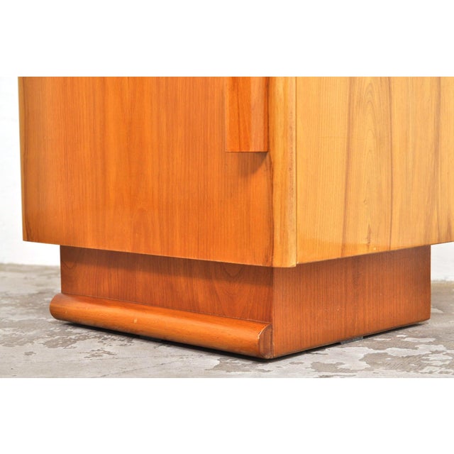 Art Deco Bedside Tables by Jindřich Halabala, 1940s, Set of 2 For Sale - Image 6 of 14