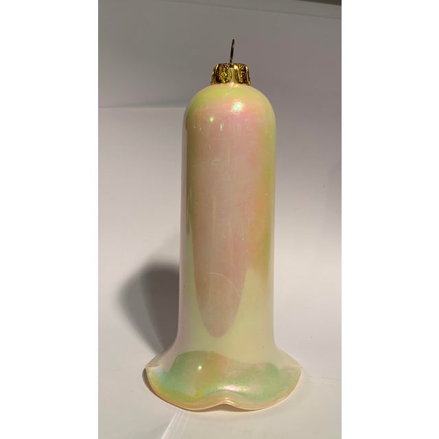 Antique White 1980s Gabriel's Trumpet Iridescent Ornament For Sale - Image 8 of 8
