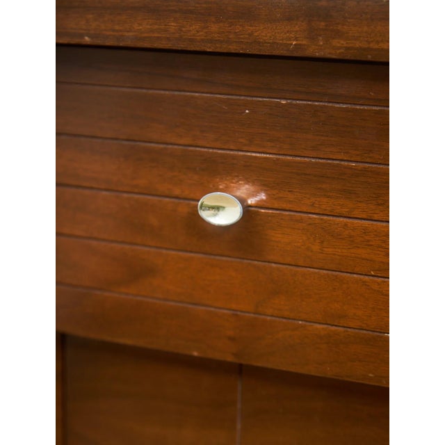 Mid-Century Modern Walnut 6-Drawer Dresser With Chrome Pulls For Sale - Image 10 of 10