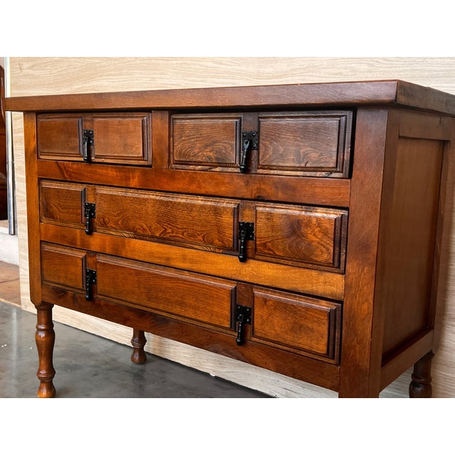 19th Century Catalan Spanish Carved Walnut Console Sofa Table, Three Drawers For Sale - Image 6 of 9