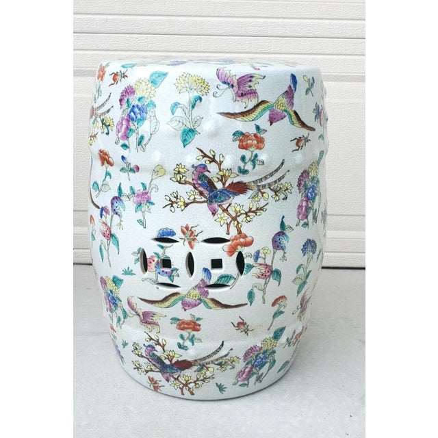 Chinoiserie Pair of 20th Century Chinoiserie Famille Rose Floral and Fauna Porcelain Barrel-Form Garden Stools/Seats For Sale - Image 3 of 12