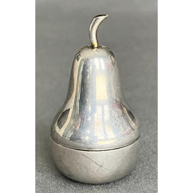 Metal Vintage Sterling Silver Pill Box from Tiffany & Co, 1950 For Sale - Image 7 of 7