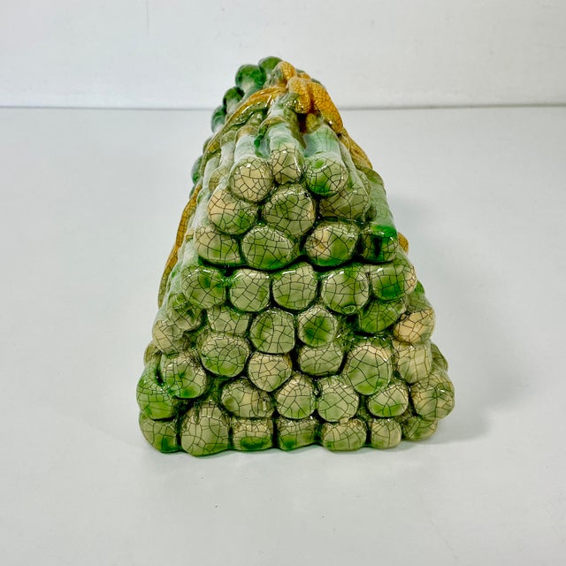 1940s Vintage Majolica French Hollywood Regency Trompe L’Oeil Asparagus Box. For Sale - Image 6 of 15