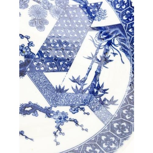 Chinese Porcelain Dish with Blue Floral Motifs, 19th Century For Sale - Image 9 of 12