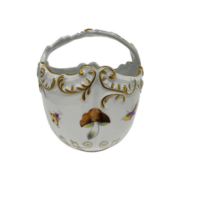 Porcelain Basket from Herend, Hungary, 1976 For Sale - Image 4 of 9