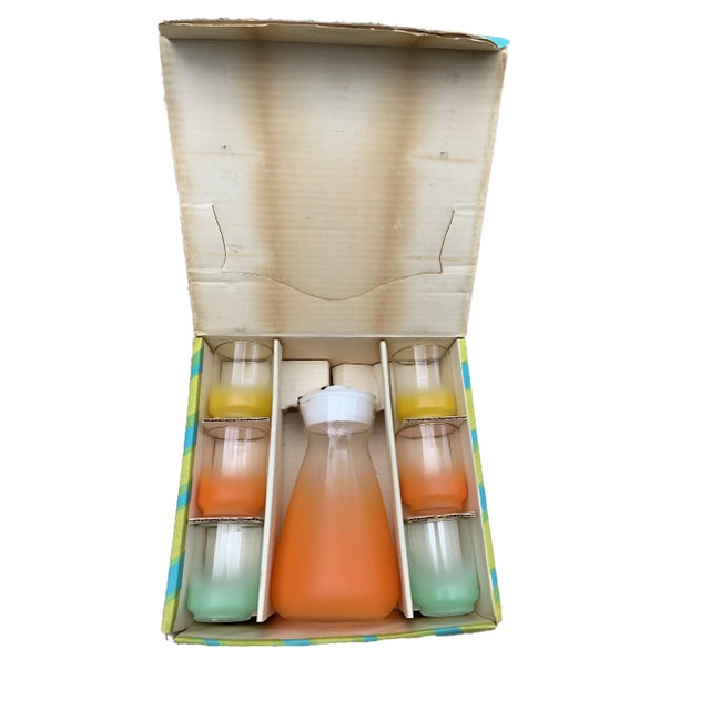 Mid-Century Modern Vintage 1960s Satin by Libby Multicolor 7 Piece Glass Juice Set For Sale - Image 3 of 7