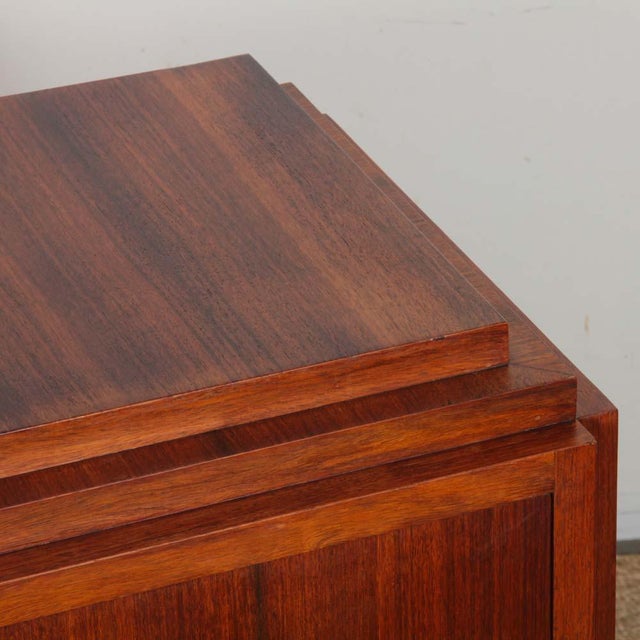 Art Deco Walnut Chest of Drawers, France, 1930s-1940s, in Good conditions. Designed 1920 to 1949
