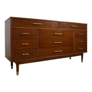 1950’s Mid-Century Modern Walnut Biscayne Drexel Dresser For Sale