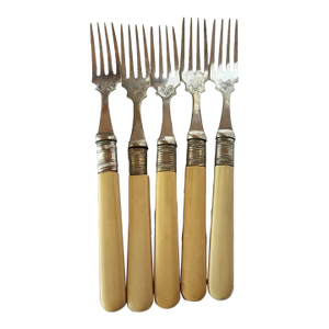 Early 20th Century English Sheffield Epns A1 Silverplate Five Forks Floral Design - Set of 5