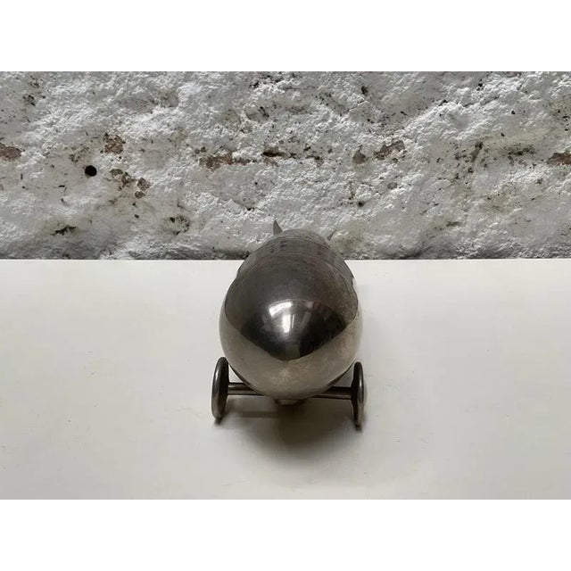 Metal Art Deco Zeppelin Cocktail Shaker in Chrome-Plated Metal, Central Europe, 1940s For Sale - Image 7 of 13