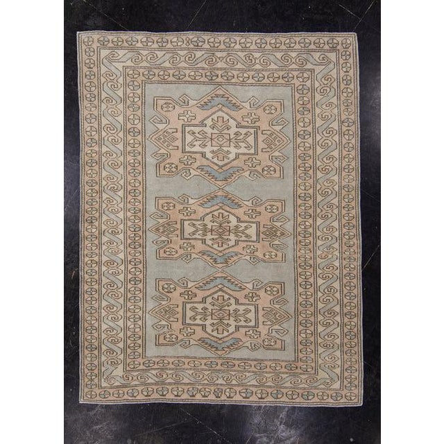 6' x 7'10" High quality 100% wool, made of natural vegetable dyes. Turkish Pile-Knotted.