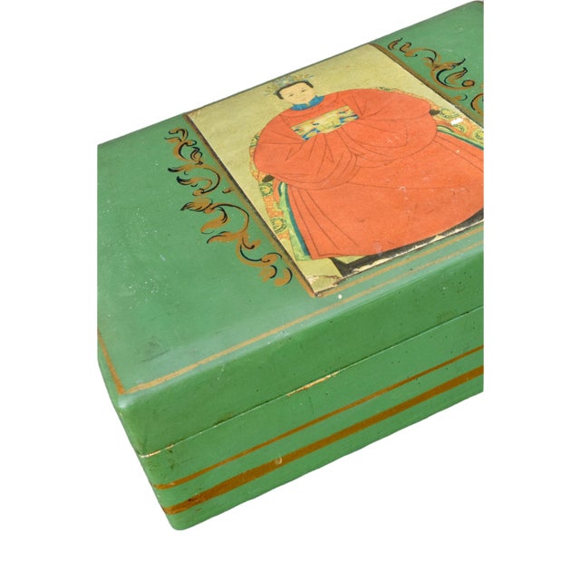Mid 20th Century Mottadeh Chinese Empress Decorative Box For Sale - Image 11 of 12