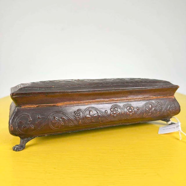 Wooden Jewelery Box in Leather, 1900s For Sale - Image 4 of 9
