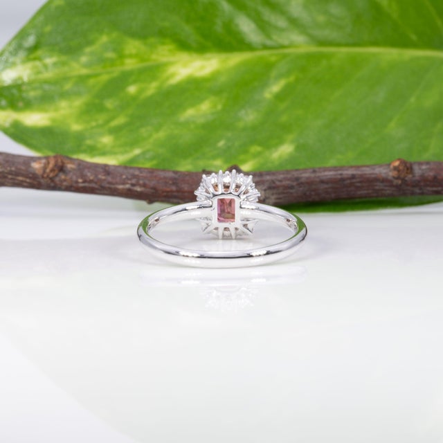 Pink Aaa Padparadscha Sapphire Ring With Earth-Mined Diamond Accents: Solid 14k Gold, Size 6.75 For Sale - Image 8 of 9