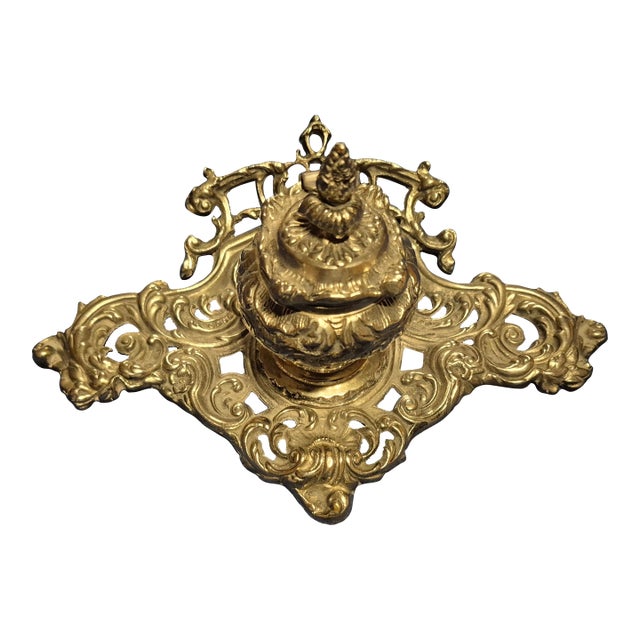 Late 19th Century Rococo Revival Style Inkwell For Sale