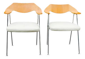 Chairs in Plywood and Chrome by Robin & Lucienne Day for Hille, 1960s, Set of 2