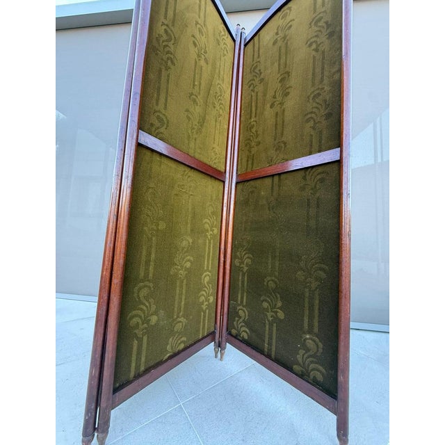 Austrian Secession Three-Panel Paravent in Olive Green Textile, 1910s For Sale - Image 13 of 16