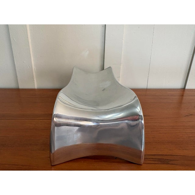 Neil Cohen for Nambe Sculptural Silver-Tone Bench Tray, 2007 For Sale In Seattle - Image 6 of 11