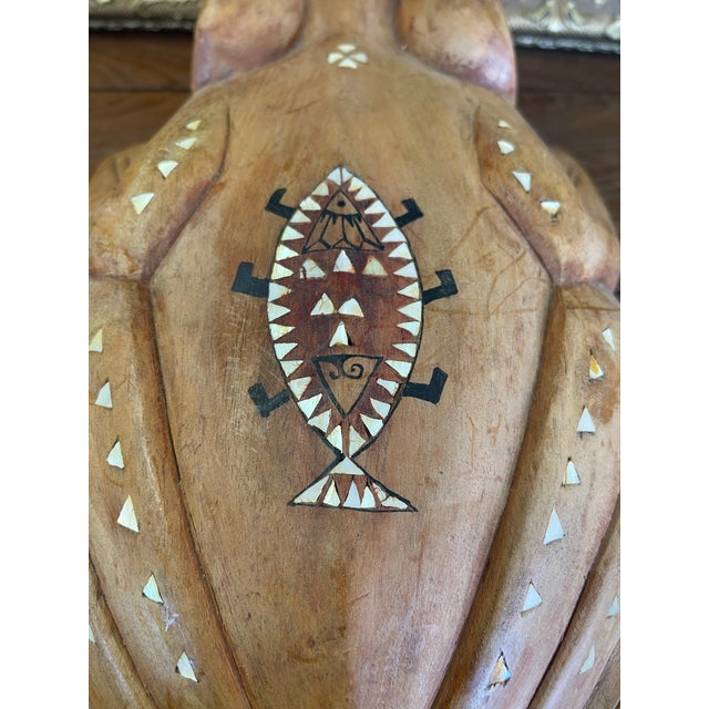 1970s Hand-Carved Wooden Frog Wall Plaque With Inlay and Tribal Motif Design For Sale In Seattle - Image 6 of 11