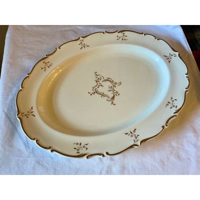 English Serving Dish by Royal Doulton. Monteigne H4954 For Sale - Image 11 of 12