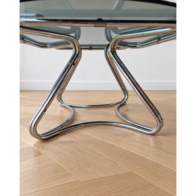 Vintage Bauhaus Space Age Coffee Table in Smoked Glass and Chrome, 1970s For Sale - Image 4 of 9