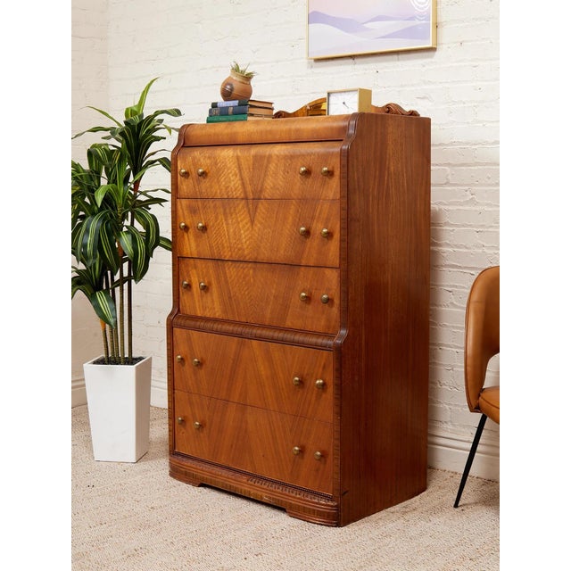 Who knew your dresser could look so good? Our Vintage collection of dressers and armories are the perfect fit for any...