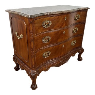 1990s Henredon Chippendale Serpentine Marble Top Carved Mahogany Chest of Drawers For Sale