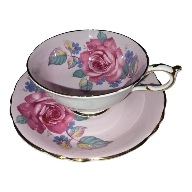 1940s Paragon Tea Cup With Pink Background and Rose Decoration For Sale