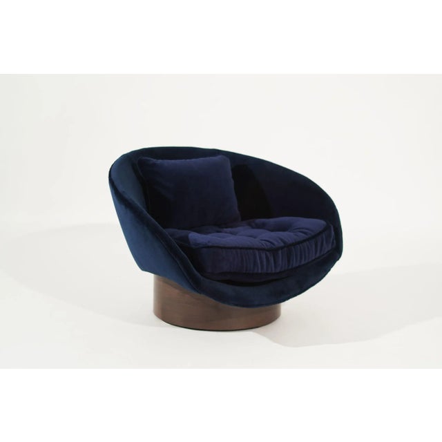 Mid-Century Modern Low Profile Lounge Chair in Navy Alpaca Velvet by Adrian Pearsall, Circa 1950s For Sale - Image 3 of 5