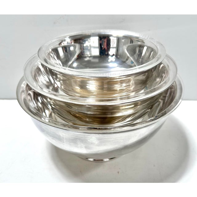 English Vintage Silver-Plated Serving Bowls With Liners – Reed & Barton / Gorham Set of 3 For Sale - Image 3 of 12