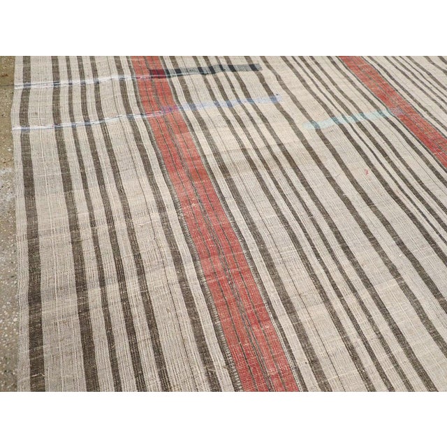 Rustic Mid-20th Century Handmade Turkish Flatweave Kilim Room Size Carpet For Sale - Image 3 of 8