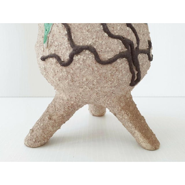 Very good condition. Height 25 cm. Diameter 14.5 cm. A very beautiful piece. This piece is attributed to the mentioned...