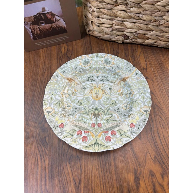2020s Spodes Ceramic Dinner Plate With Floral and Botanical Patterns - Set of 4 For Sale - Image 5 of 8